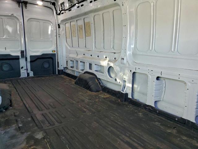 Ford Transit T-250 Image 11