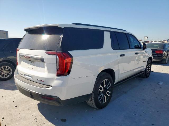 GMC Yukon K1500 At4 Image 11