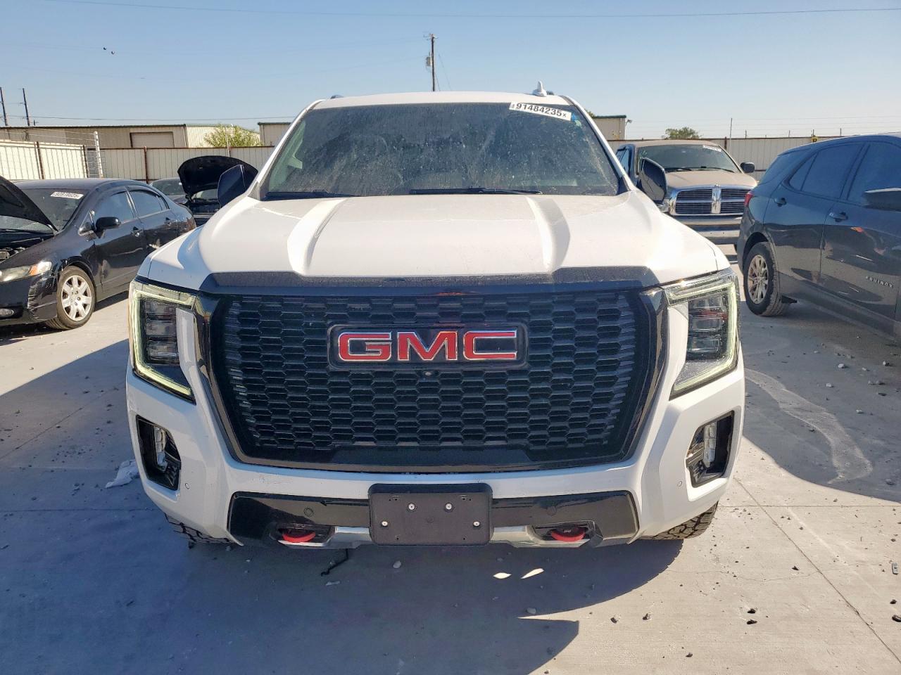 GMC Yukon K1500 At4 Image 5