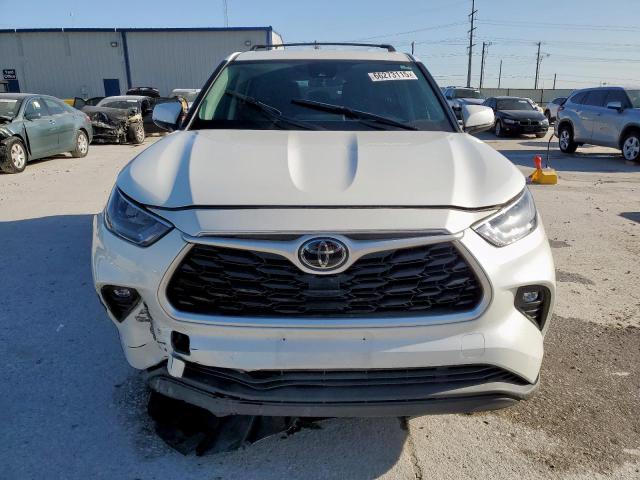 Toyota Highlander L Image 14