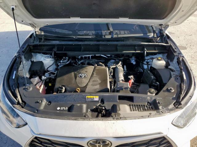 Toyota Highlander L Image 12