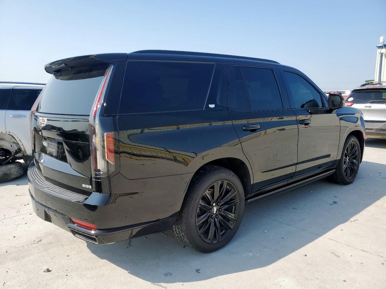 Cadillac Escalade Sport Platinum Image 3