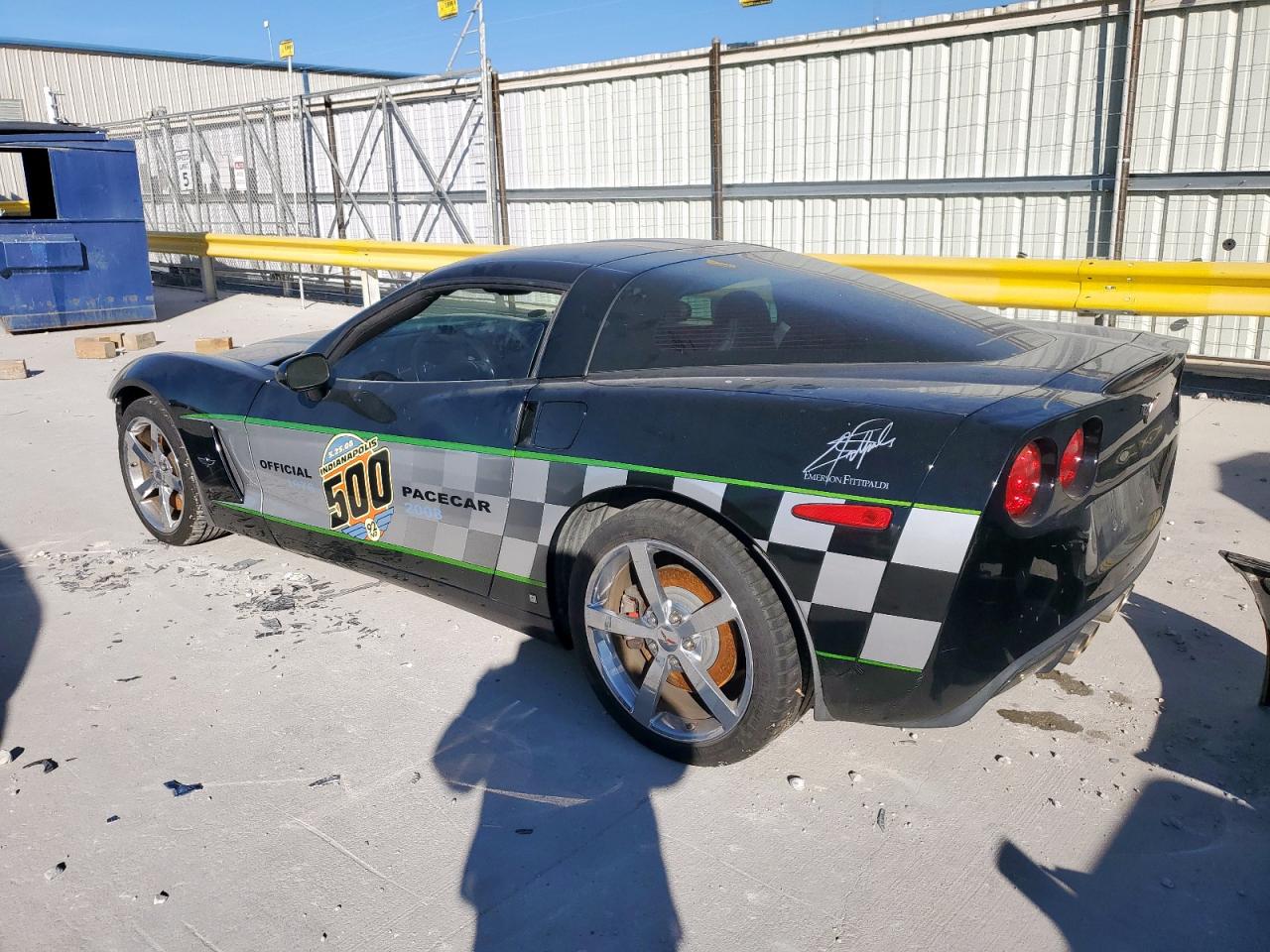 Chevrolet Corvette Image 5