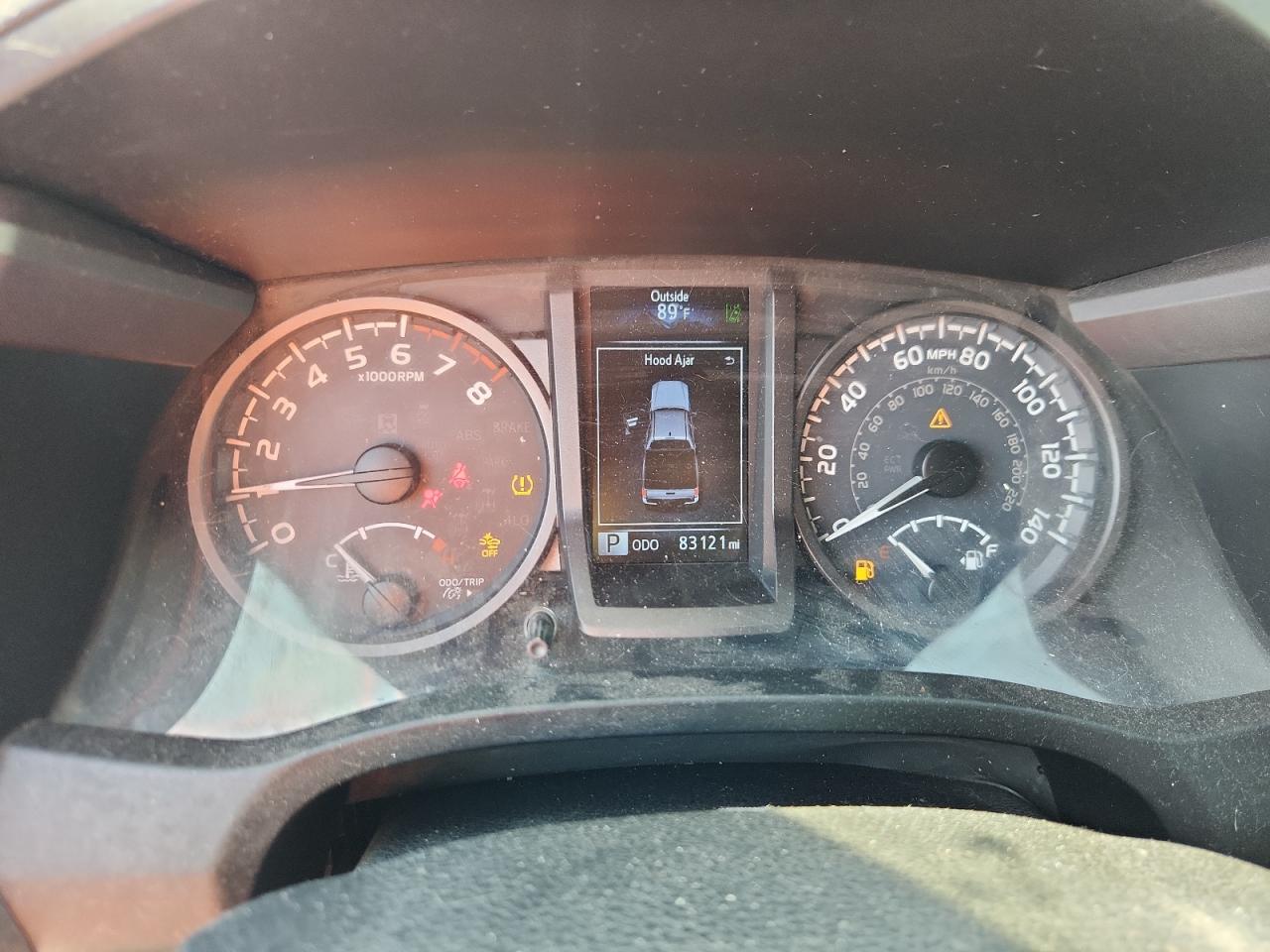 Toyota Tacoma Double Cab Image 9