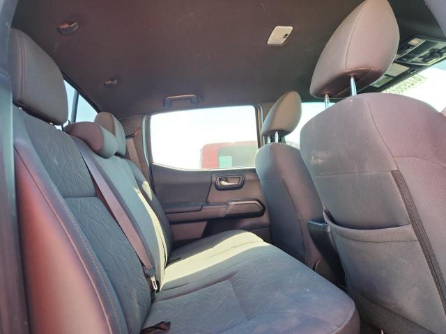 Toyota Tacoma Double Cab Image 6