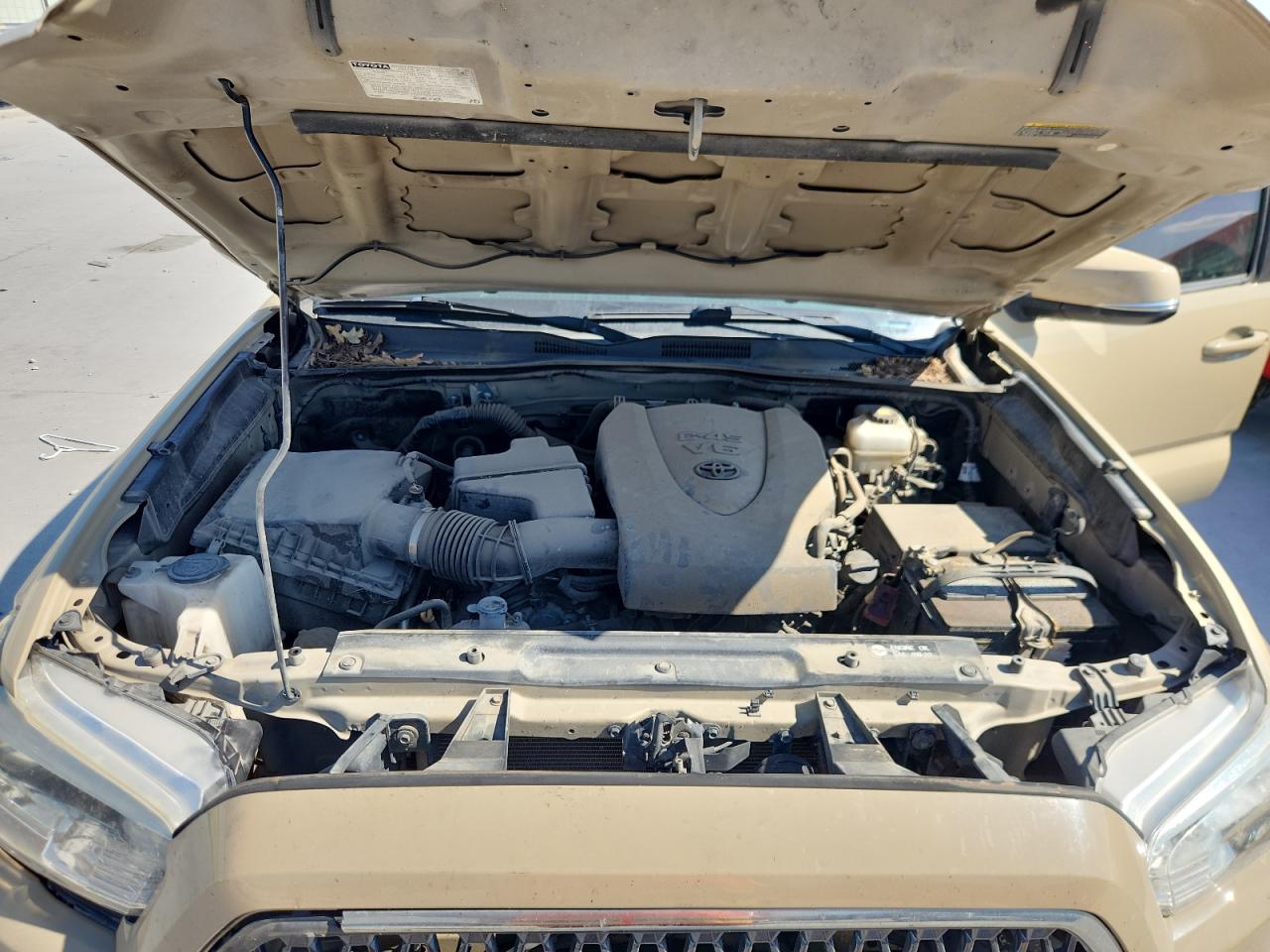 Toyota Tacoma Double Cab Image 7