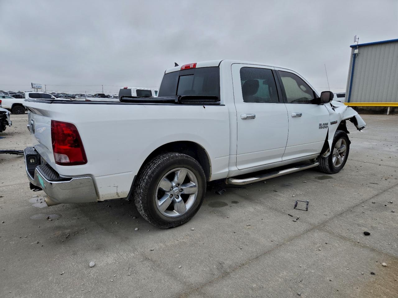 Ram 1500 Slt Image 2