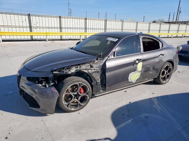  Salvage Alfa Romeo Giulia