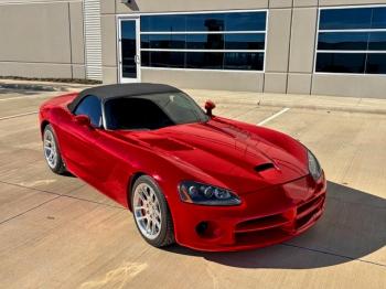 Salvage Dodge Viper