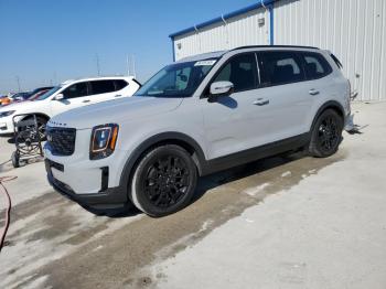 Salvage Kia Telluride