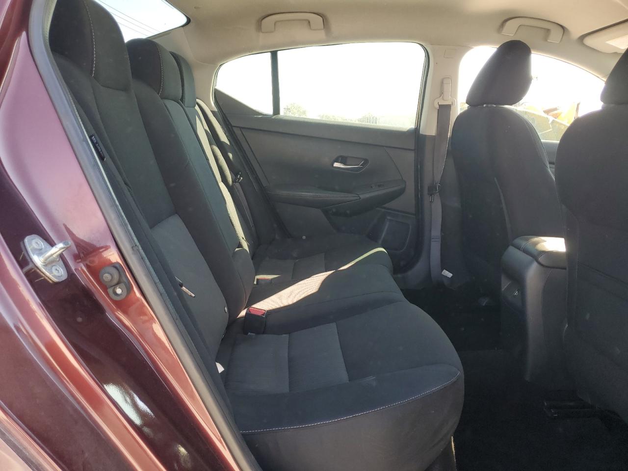 Nissan Sentra Sv Image 9