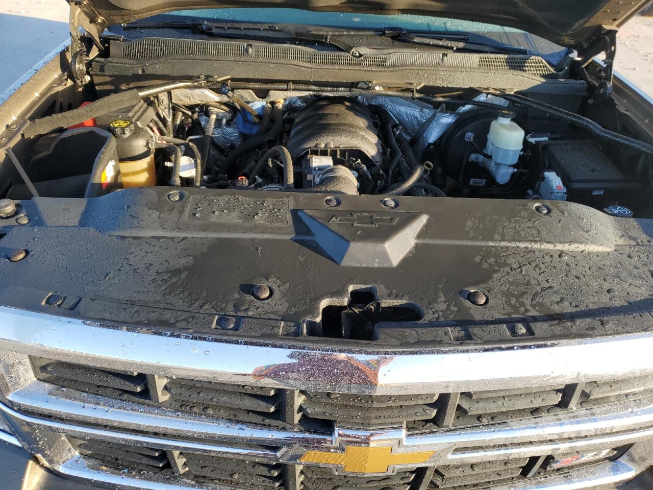 Chevrolet Silverado K1500 Ltz Image 9