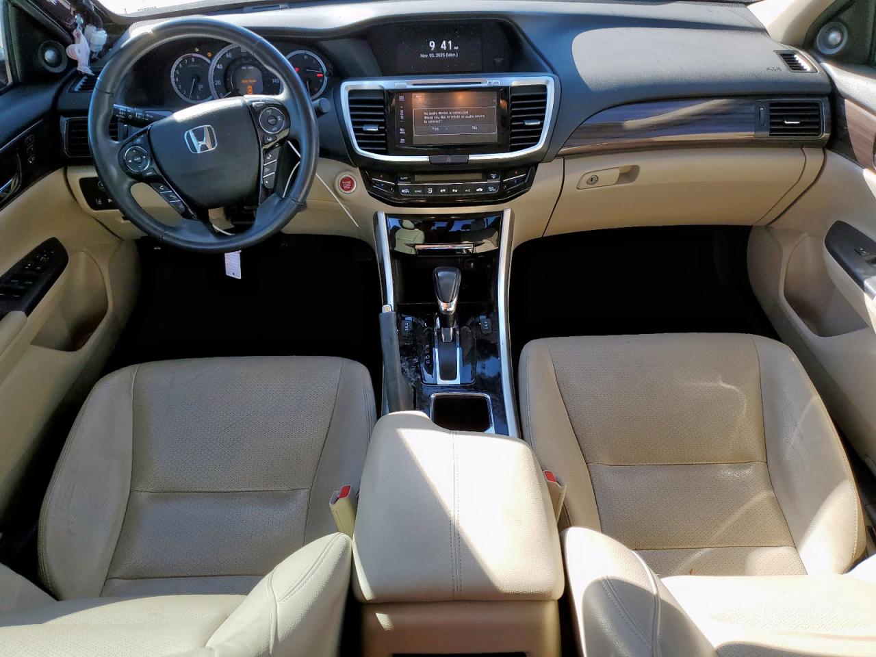 Honda Accord Touring Image 6