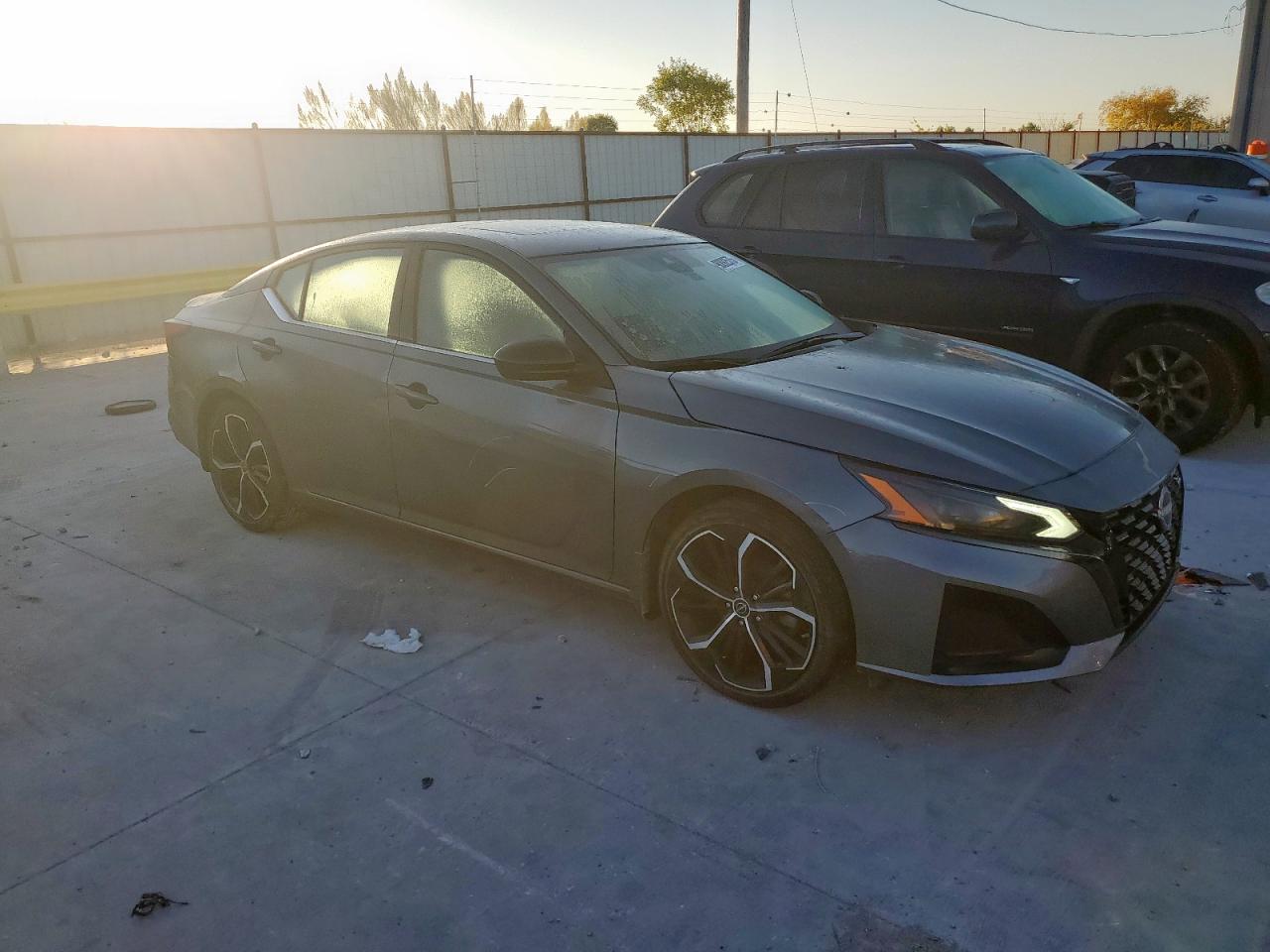 Nissan Altima Sr Image 4