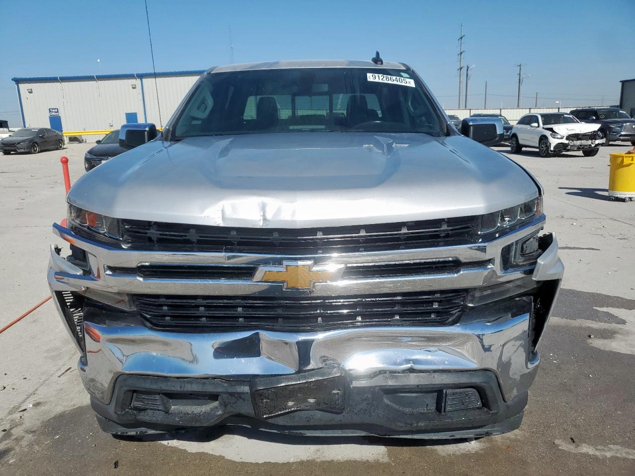 Chevrolet Silverado C1500 Lt Image 3
