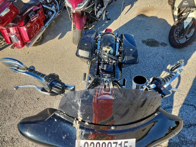 Harley-Davidson Fl Image 4