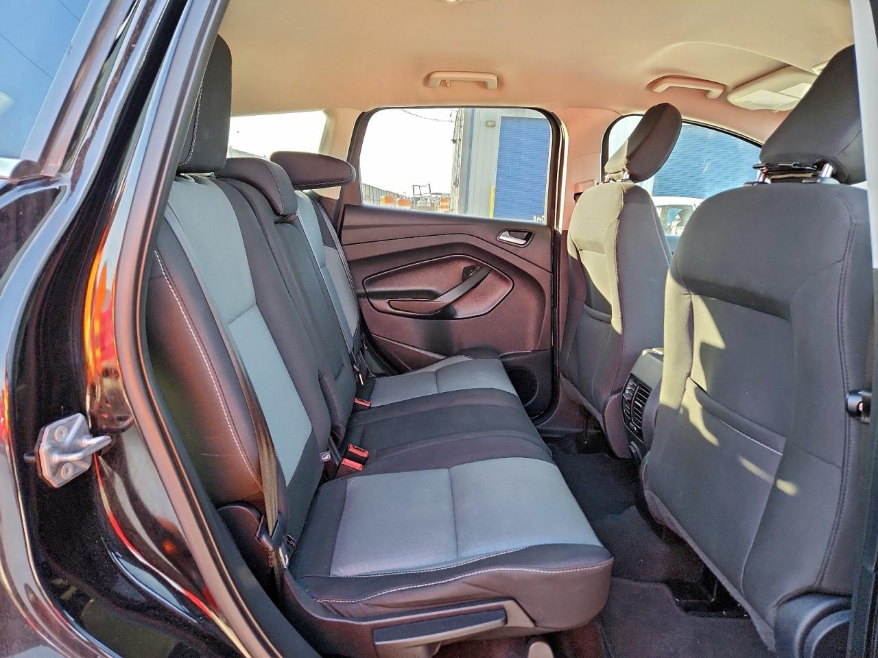 Ford Escape Se Image 7