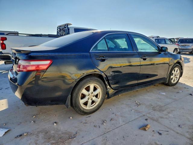 Toyota Camry Ce Image 11