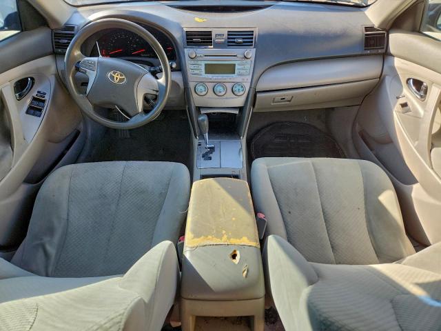 Toyota Camry Ce Image 5