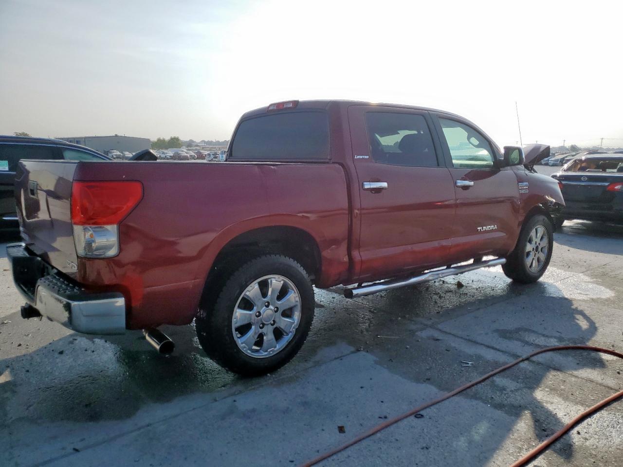 Toyota Tundra Crewmax Limited Image 13