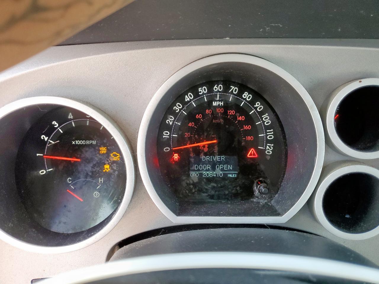 Toyota Tundra Crewmax Limited Image 5