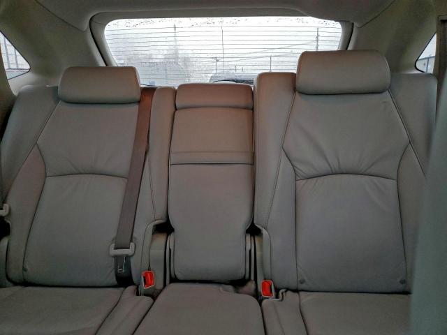 Lexus RX 330 Image 6