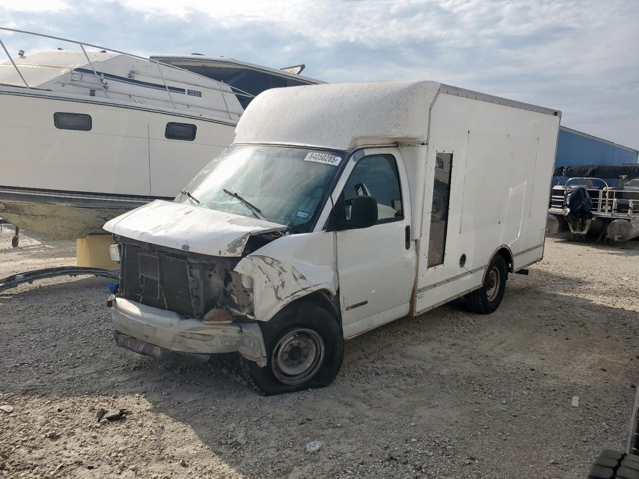 Chev Express Image 1