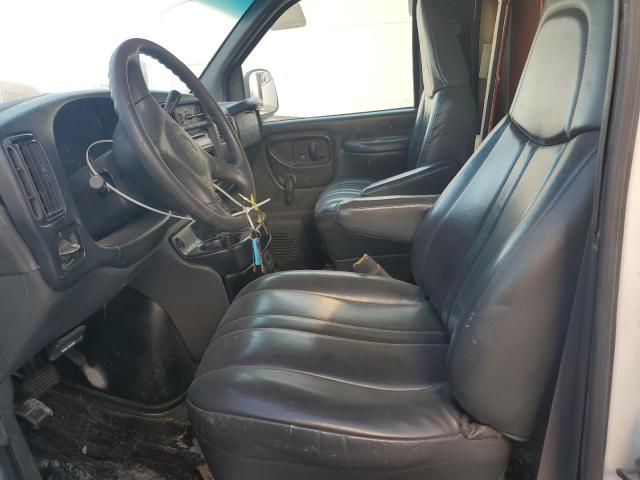 Chev Express Image 5