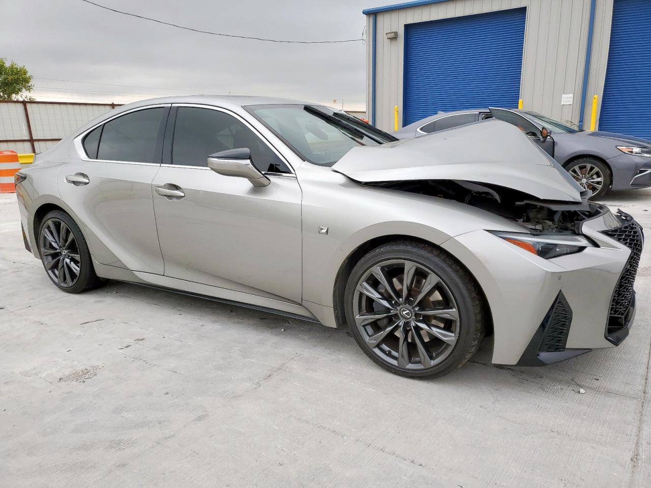 Lexus Is 350 F Sport Design Image 11
