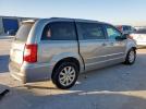 Chrysler Minivan Touring Image 7