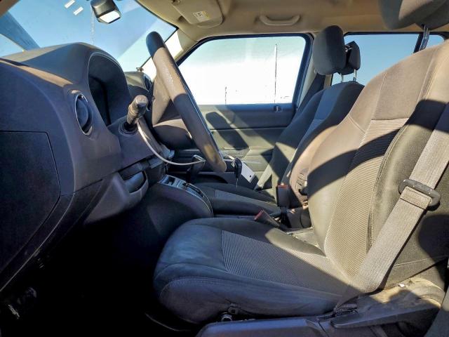 Jeep Patriot Sport Image 8