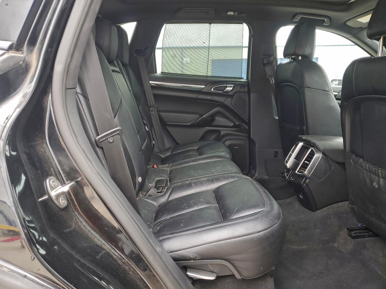 Porsche Cayenne Se Hybrid Platinum Image 8