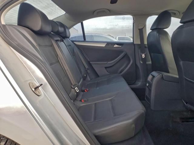 Volkswagen Jetta Se Image 6