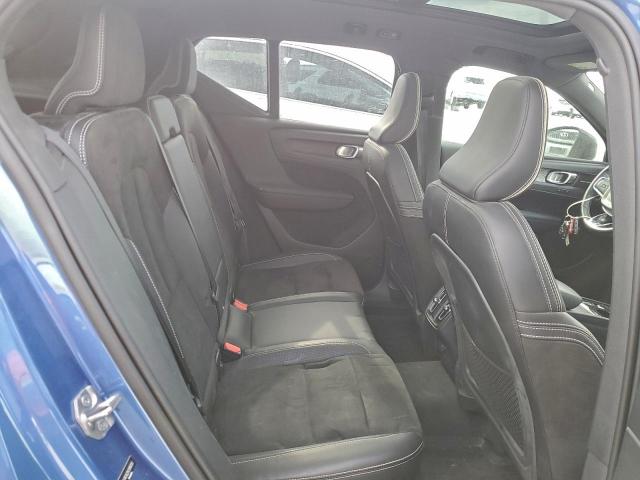 Volvo XC40 T5 Momentum Image 9