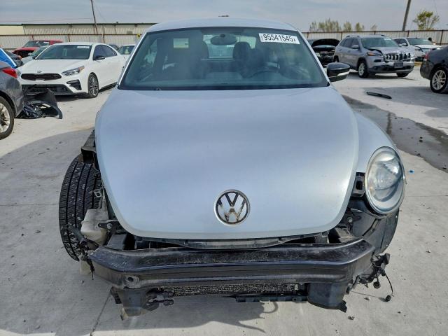 Volkswagen Beetle Turbo Image 8