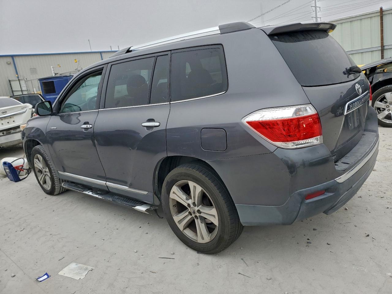 Toyota Highlander Limited Image 5