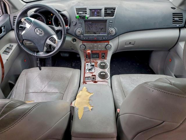 Toyota Highlander Limited Image 13