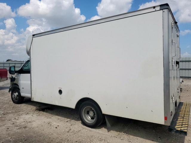 Chev Express Image 3