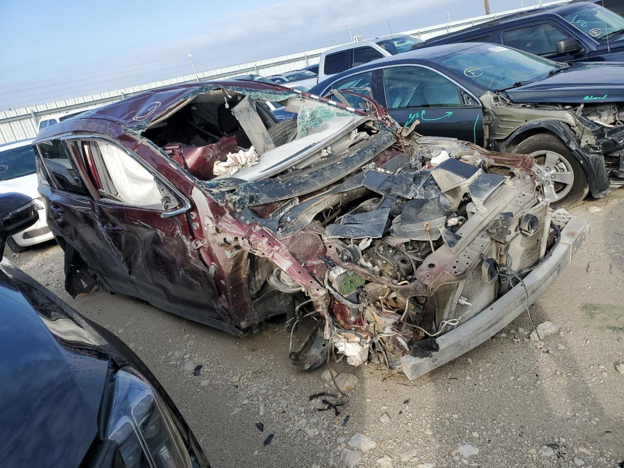 Toyota Highlander Le Image 7