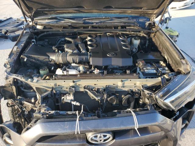 Toyota 4Runner Sr5 Image 13