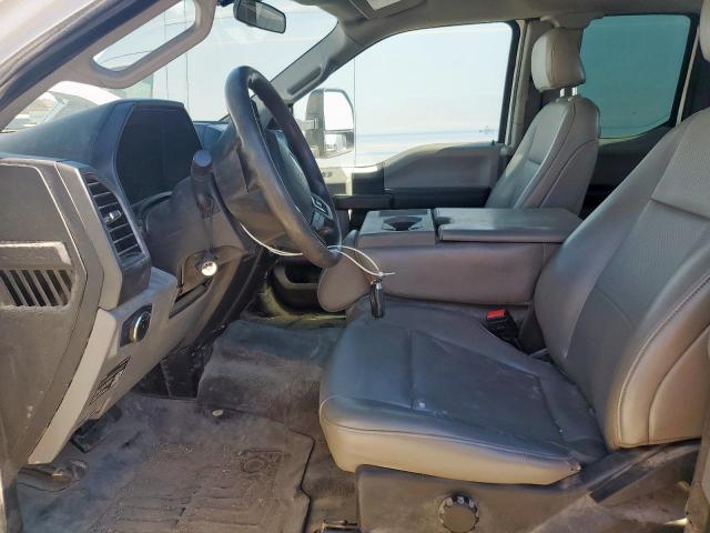 Ford F-350 Super Duty Image 12