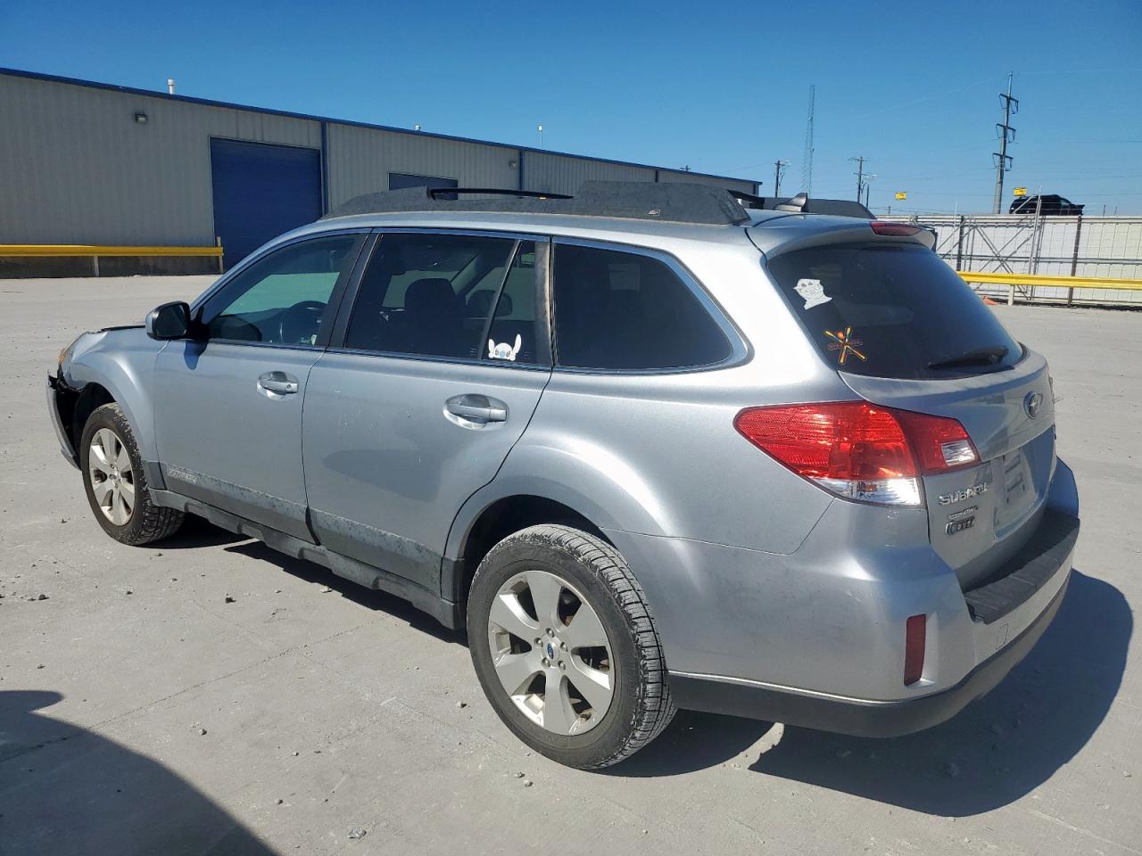 Subaru Outback 2.5i Limited Image 9