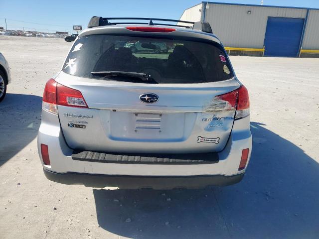 Subaru Outback 2.5i Limited Image 13