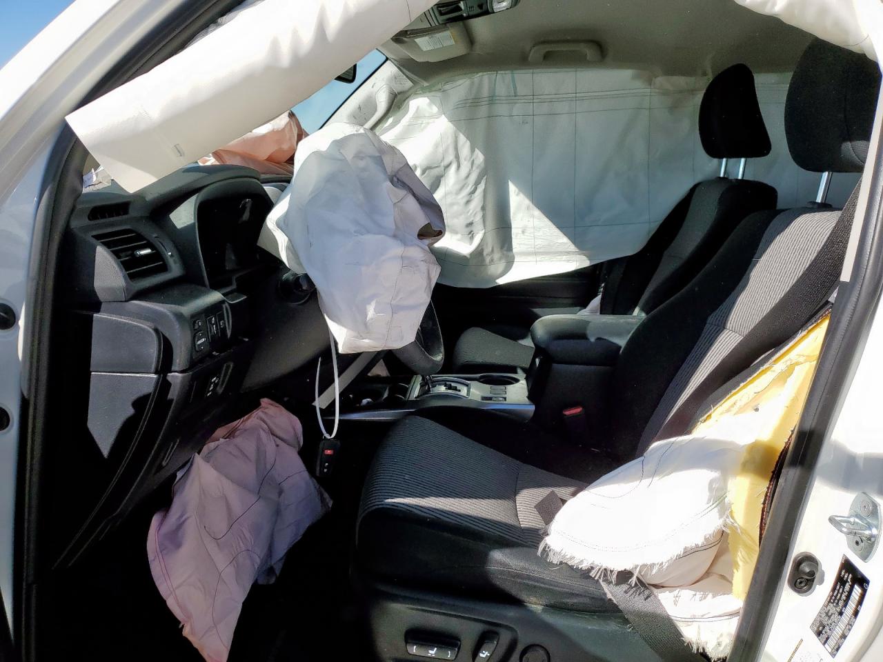 Toyota 4Runner Sr5 Image 8