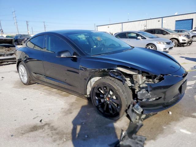 Tesla Model 3 Image 4