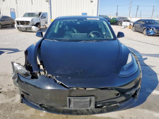 Tesla Model 3 Image 3