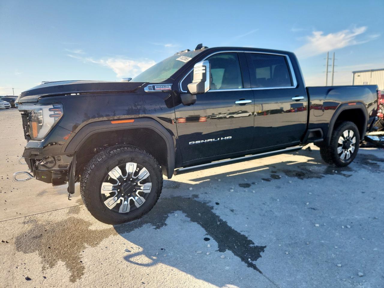 GMC Sierra K2500 Denali Image 1