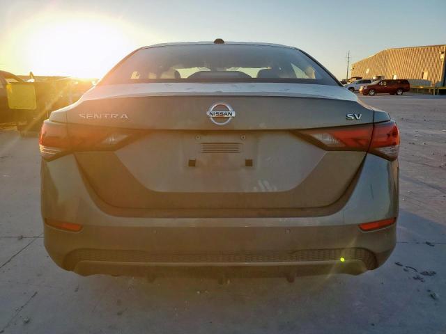 Nissan Sentra Sv Image 8