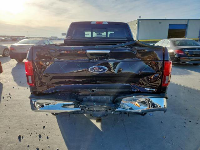 Ford F-150 Supercrew Image 12