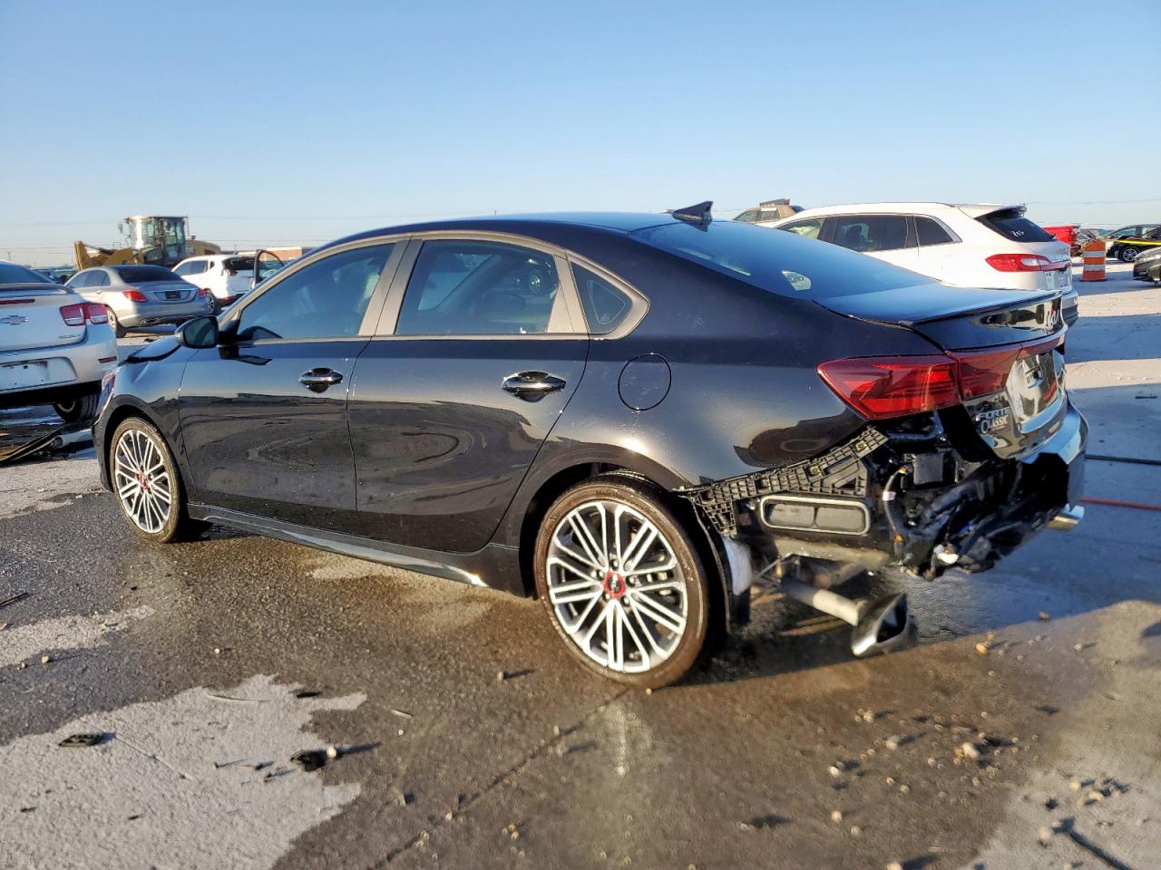 Kia Forte Gt Image 9